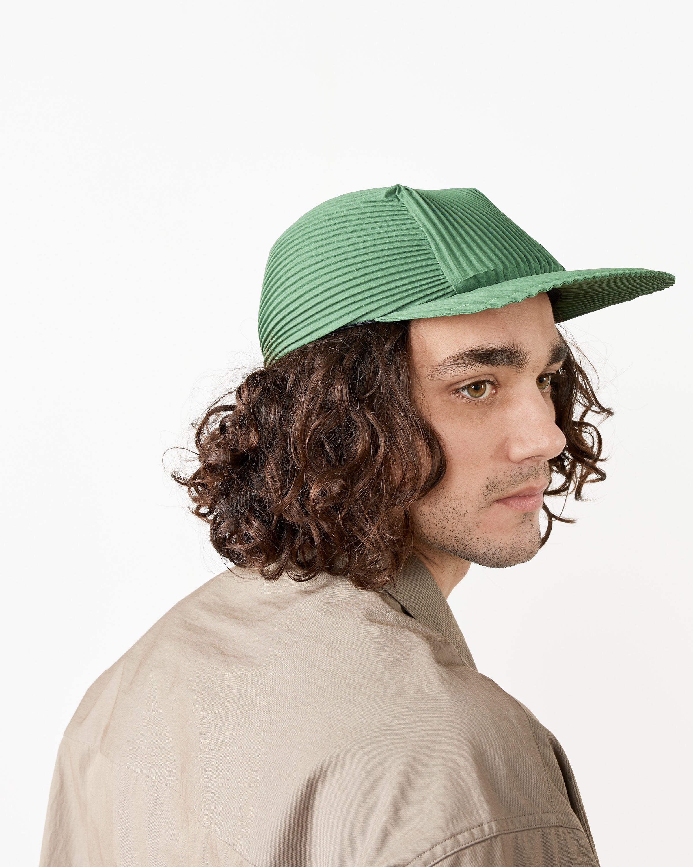 Pleats Cap