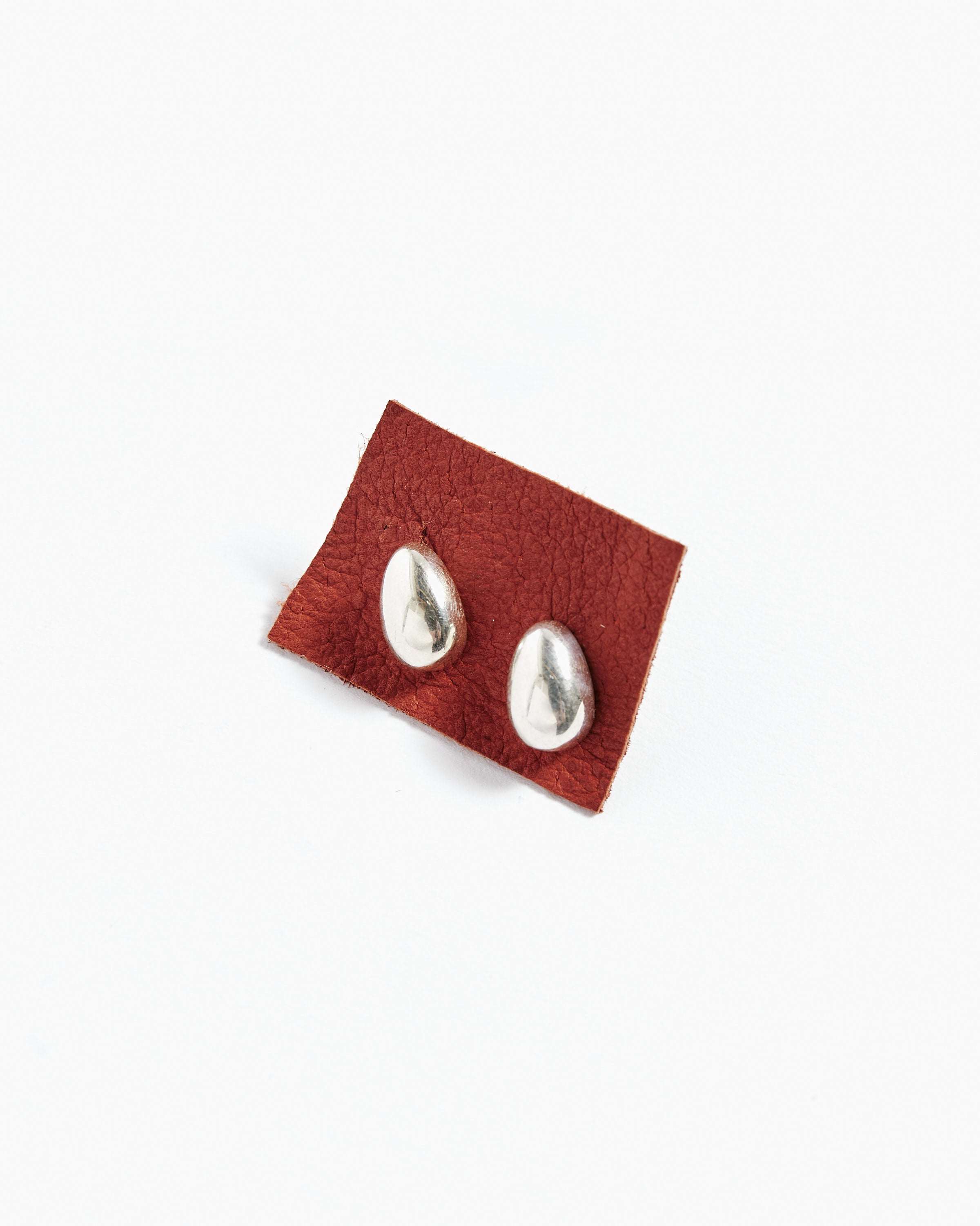 Tiny Egg Studs