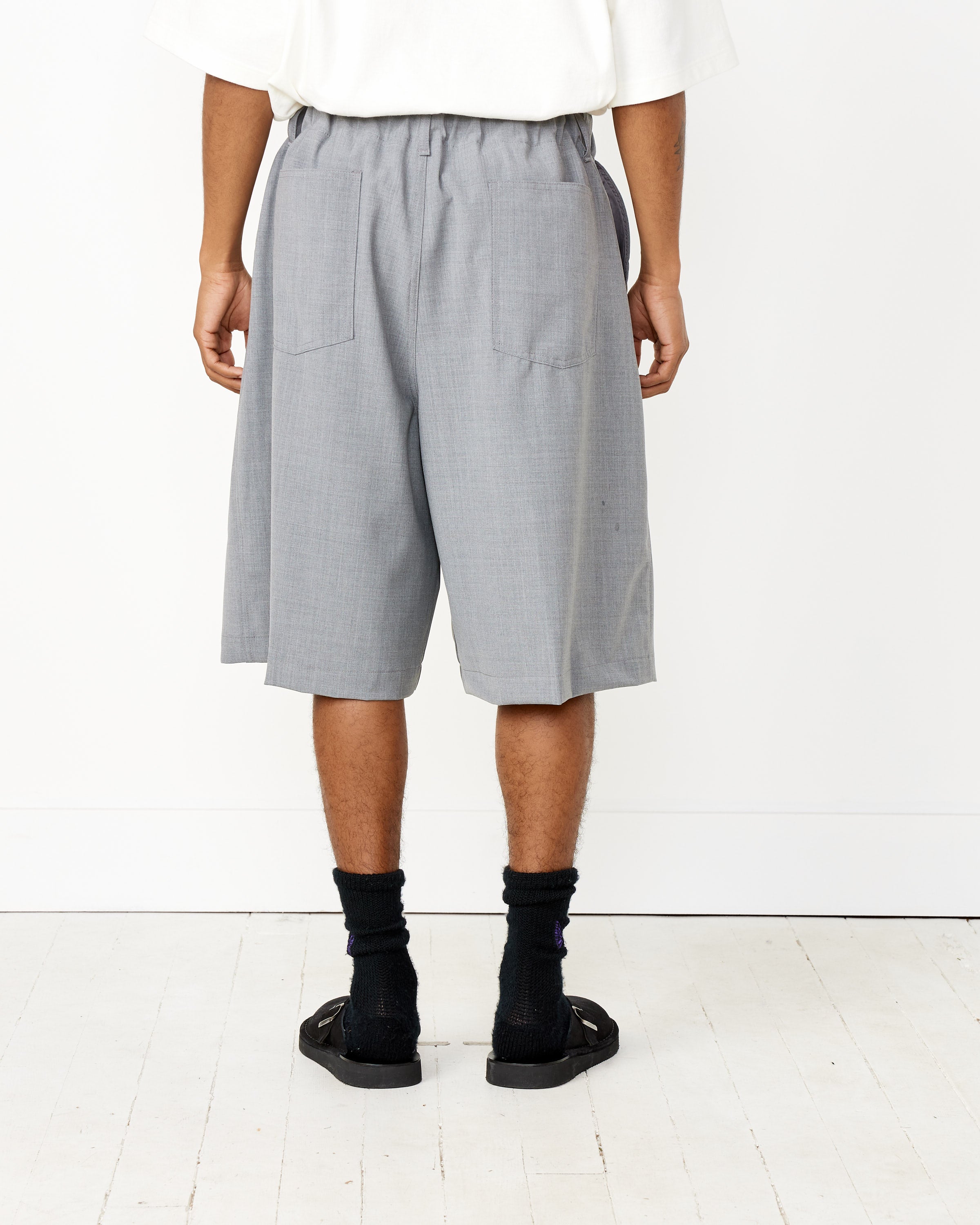 Circular Short Pants in Gray